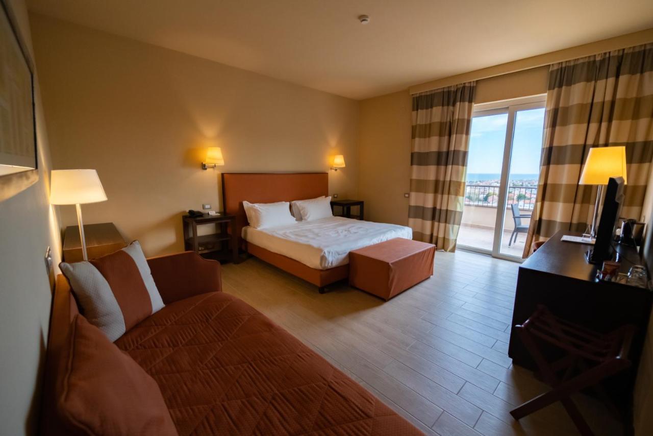 Hotel Maria & Francavilla Al Mare