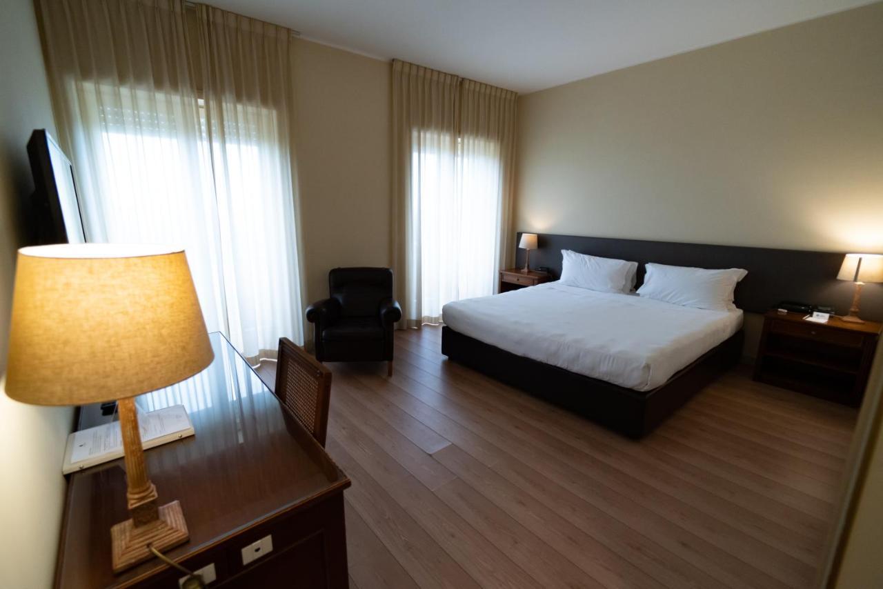 Maria & Hotel 4*