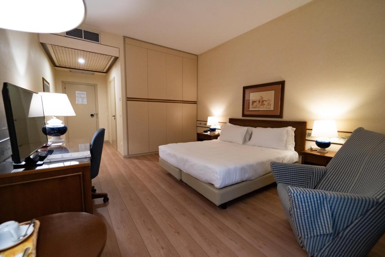 Maria & Hotel 4*