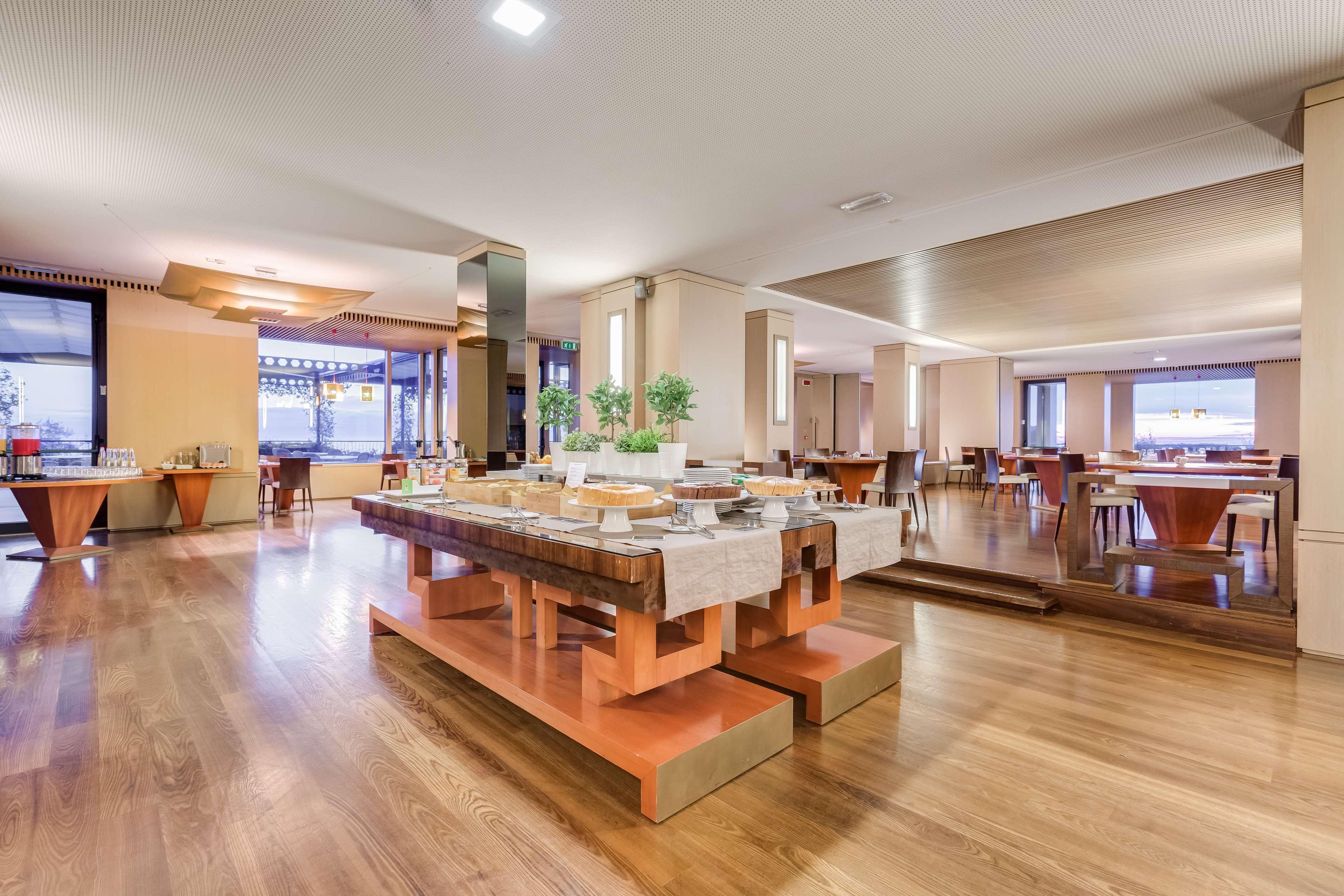 Hotel Maria & 4*