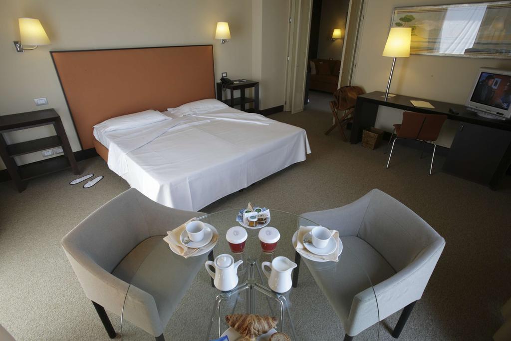 Hotel Maria & 4*